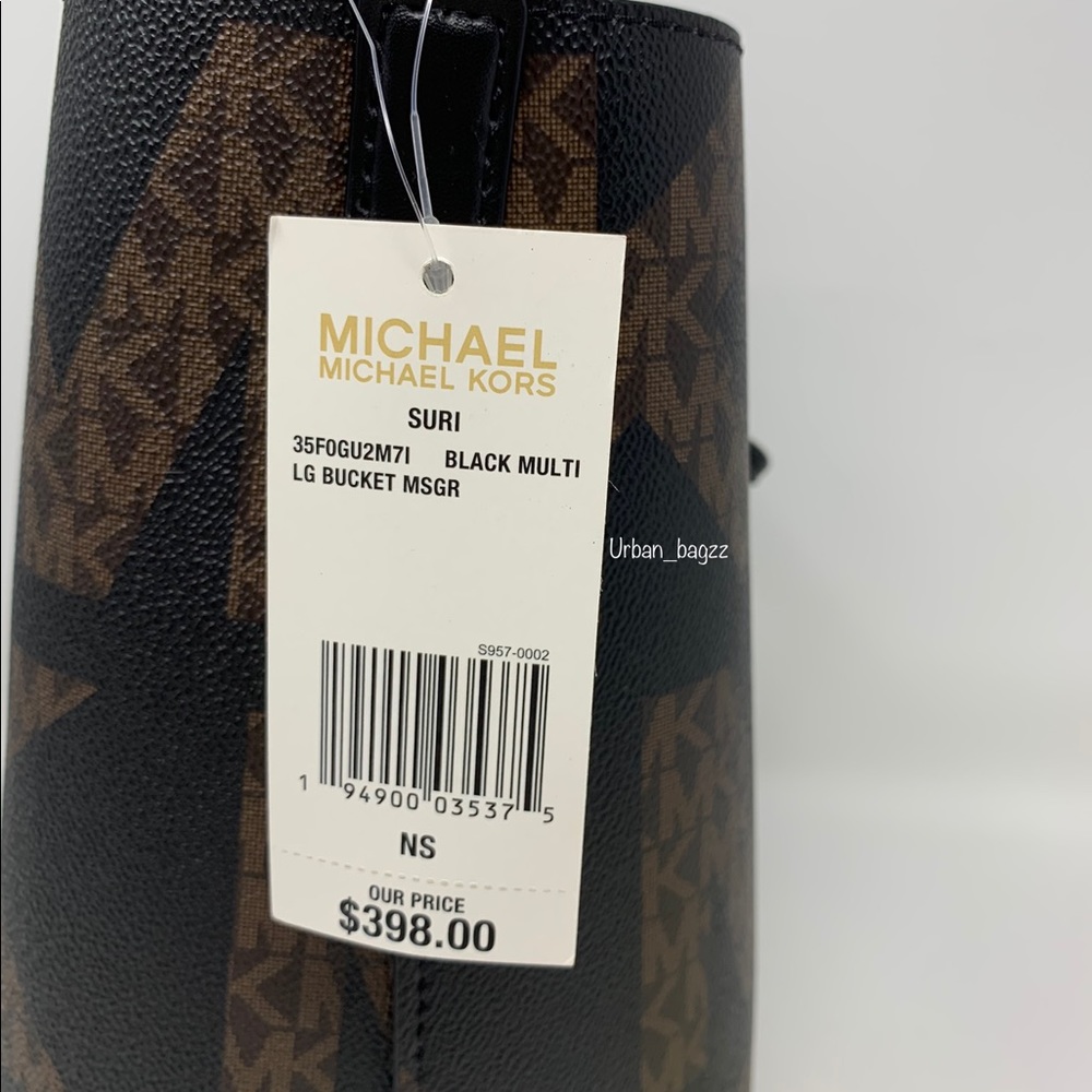 Michael Kors Suri Large Bucket Messenger & Wallet - Picture 14 of 16